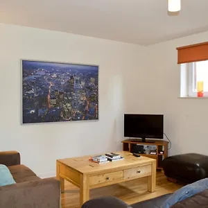 Apartment Modern 2 Bedroom Centre Flat, Edinburgh
