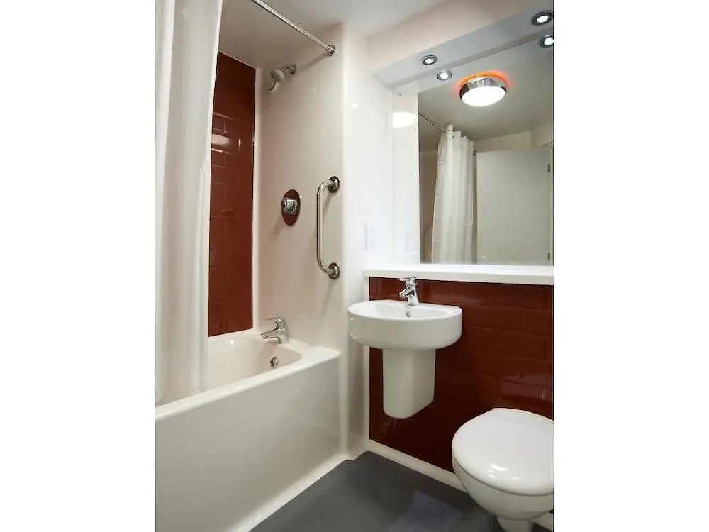 Travelodge Edinburgh Central Waterloo Place