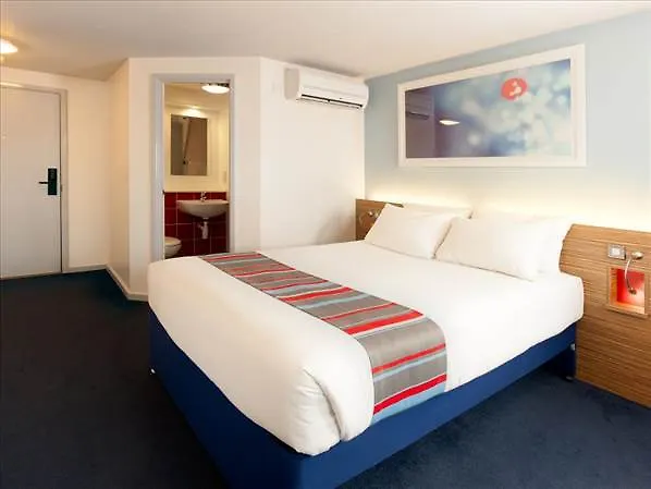 Travelodge Edinburgh Central Waterloo Place 2*,  Reino Unido